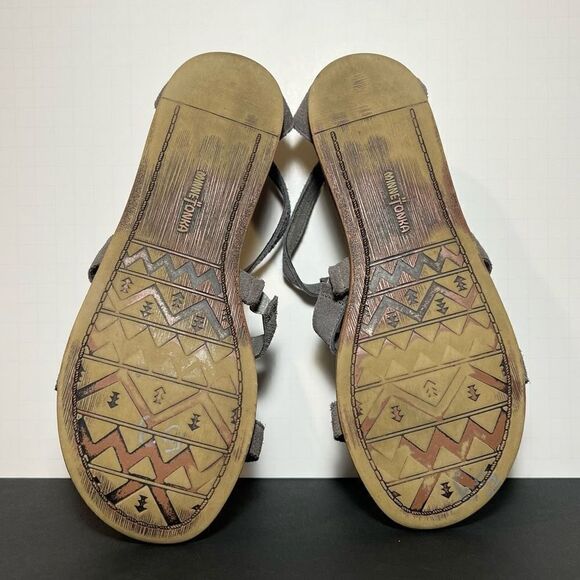 Womens MINNETONKA Maui Grey Leather Fringe Ankle Strap Sandals / Size 8 - Picture 7 of 8